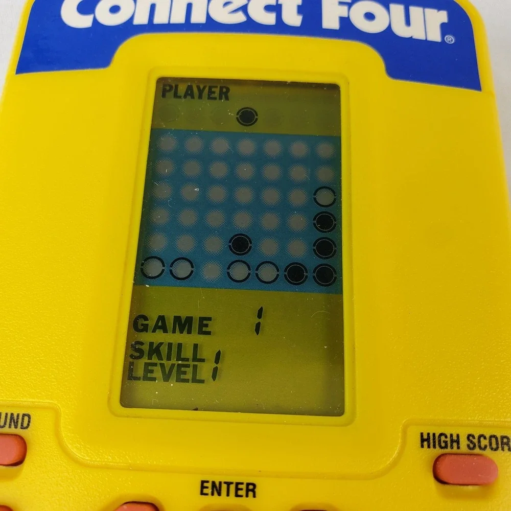 Vintage 1995 Milton Bradley Connect Four 4 Electronic Handheld Game WORKING